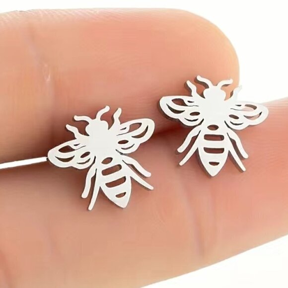 Bumble Bee Stainless Steel Stud Earrings #814 (Color: Silver) - Picture 3 of 12